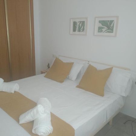 Love Rent4 Malaga Spiteri Экстерьер фото